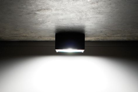 The WE-EF SBI844 with hydroformed reflector casts a square-shaped light.