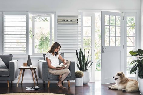 The scope of design possibilities offered by the Botanica Timber series of windows and doors allows it to complement a range of styles, from traditional to modern. 