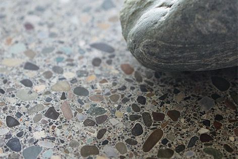 Fibonacci Stone surfaces are inspired by the beauty and perfection of the famous Fibonacci sequence.