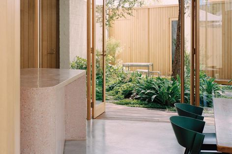Autumn House by Studio Bright, winner of Australian House of the Year, Garden or Landscape (with Eckersley Garden Architecture), House in a Heritage Context, and Alteration and Addition over 200 m2 categories. Photography: Rory Gardiner.