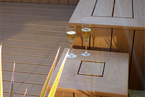Passport decking boasts a high BAL fire rating and meets the highest slip-resistance category.